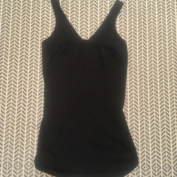 Banana Republic Dresses & Skirts - NWOT- Banana Republic classic black dress